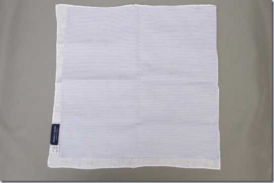 フランコバッシのチーフとフェールムラカミのチーフの大きさ比較