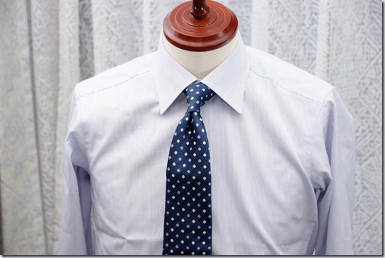 シャツとネクタイ