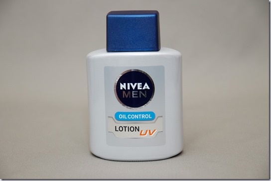 ニベアメン・オイルコントロールローションUV