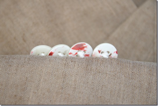 高瀬貝のジャケット用袖ボタン裏