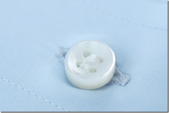 白蝶貝のシャツボタン